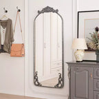 Specchio a parete a figura intera ad arco Argento / Argento anticato, 1 persona, 58" x 24"