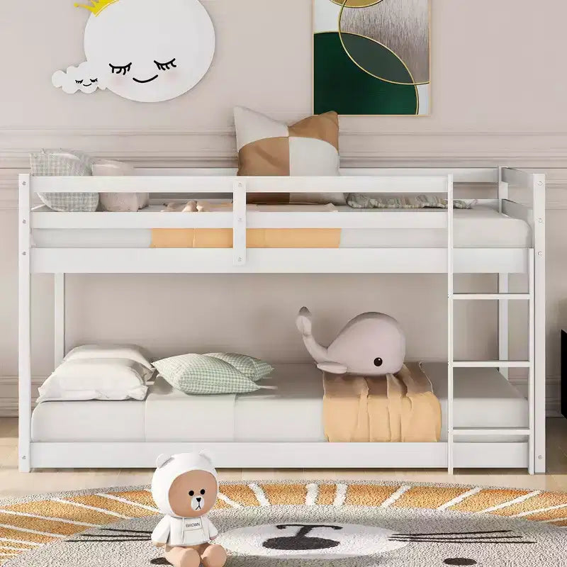 Letto a Castello a Pavimento per Bambini (2 Posti Letto Singoli) Grigio/Bianco con Scaletta e Sponda, Adatto a 2 Bambini