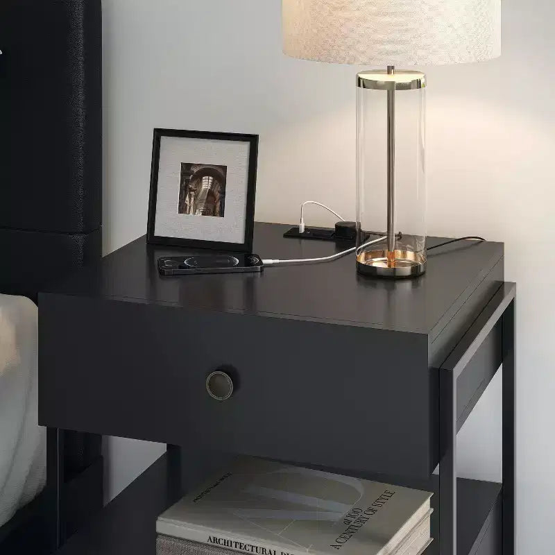 Comodino moderno bianco/nero con ricarica USB, 2 cassetti, 1 pezzo