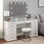 Set toeletta a specchio LED bianco per 3 persone, piano in vetro e sgabello imbottito