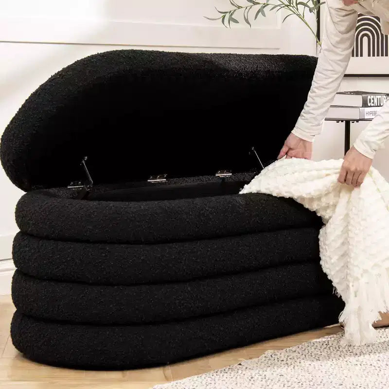 Panca contenitore ovale in tessuto Bouclé, colori Ebony Black / Ivory White / Olive Green, con trapuntatura, 1 posto